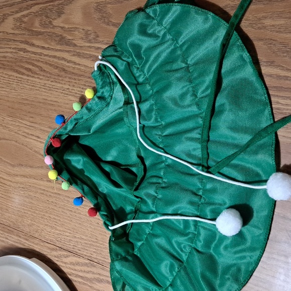 Dog / cat Christmas tree outfit small/ BUNDLE ONLY 2or more items - Picture 2 of 3